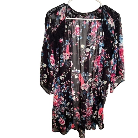 Express Kimono Black Pink Floral - Picture 1 of 11